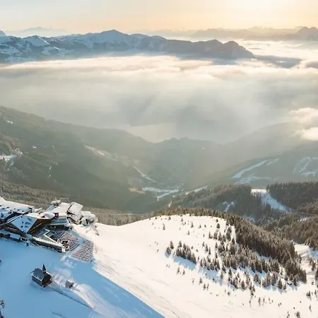 Lejlighed Spacious Boutique Family W Sunny Balcony & Mountain Views