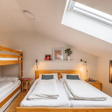 Design Family Xl W Sunny Balcony & Mountain Views & Free Parking * צל-אם-זי