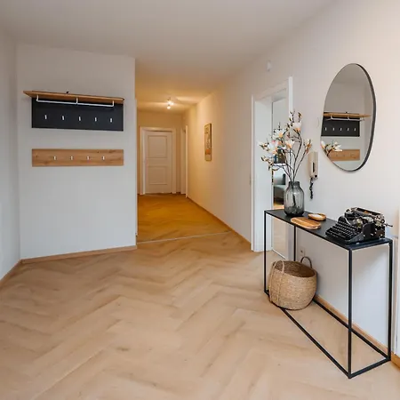דירה Design Family Xl W Sunny Balcony & Mountain Views & Free Parking