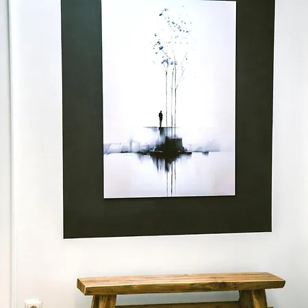 Spacious Boutique Family W Sunny Balcony & Mountain Views Daire Zell am See