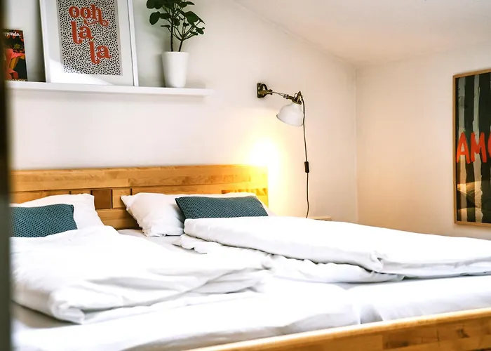 Design Family Xl W Sunny Balcony & Mountain Views & Free Parking Апартаменты *