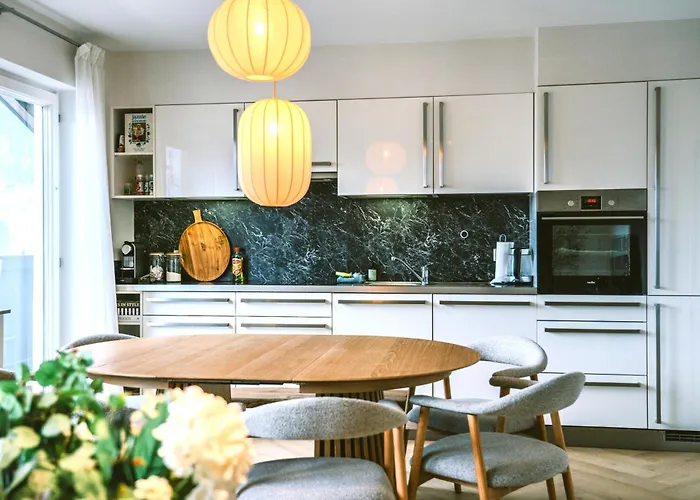 Апартаменты Design Family Xl W Sunny Balcony & Mountain Views & Free Parking *